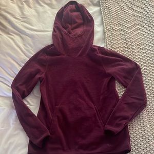 Old Navy super soft plum fleece sweatshirt with hood, size s
